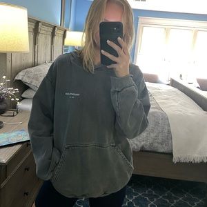 TALENTLESS HOODIE
